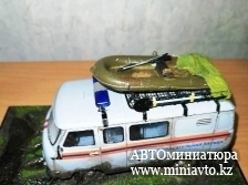 Автоминиатюра модели - УАЗ 452В «МЧС».Работы мастера Юрия Родионова